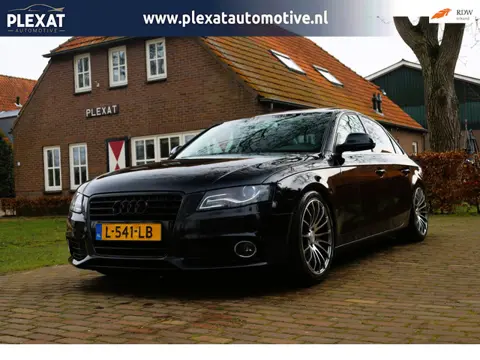 Audi A4 Limousine 3.2 FSI quattro Pro Line Aut. | Uniek | Xenon Verlichting | Lederen Bekleding | St