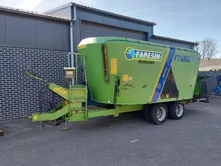 Faresin Magnum 2000 voermengwagen