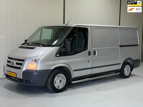 Ford Transit 330M 2.2 TDCI AIRCO - TREKHAAK - APK - EXPORT!