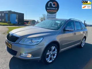 Skoda Octavia Combi 1.2 TSI ELEGANCE BUSINESS LINE 2012 – AUTOMAAT