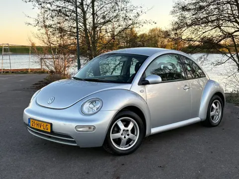 Volkswagen New Beetle 2.0 Highline AIRCO IJSKOUD Cruise OrgNL