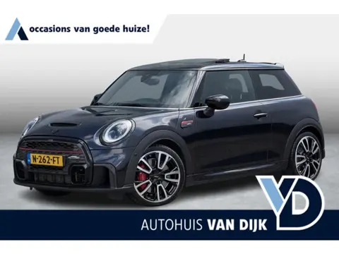 Mini Mini 2.0 John Cooper Works Essential 231 pk | NL-Auto/Leder/Pano-schuifdak/Camera/
