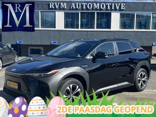 Toyota bZ4X Dynamic 71 kWh VAN: 35.900,- VOOR: 32.877,- UW LENTEVOORDEEL: 3.023,- | mega compleet EN