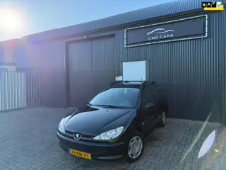 Peugeot 206 SW 1.4 X-line RIJDT & SCHAKELT NIEUW