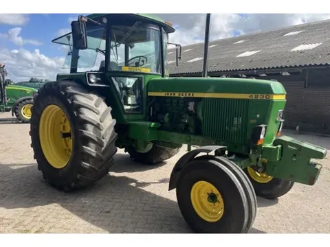John Deere 4230-35668