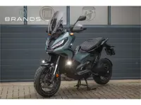 Honda X-ADV DCT 750 Aquamarina Edition Custom Akrapovic Uniek Garantie