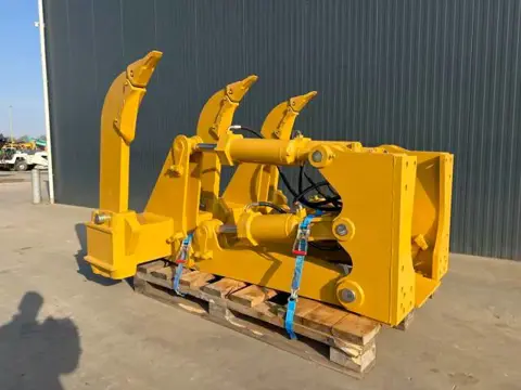 Cat D8T Multi Shank Ripper (bj 2026)