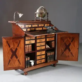 Hollands bureau ingelegd met sterren ca 1700 een fabuleuze blikvanger
