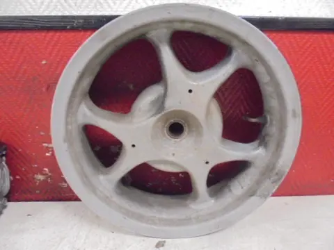 ACHTER VELG Honda Dylan 2006 - 2010