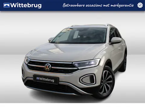 Volkswagen T-Roc 1.5 TSI 150pk DSG Style / Navigatie / LM 17 inch / LED Plus / Dig dashboard / Park 