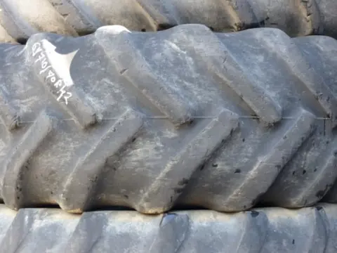 R42 Goodyear 710/70R42