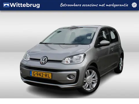 Volkswagen up! 1.0 BMT high up! / LM velgen 15" / Parkeersensoren A / Cruise control