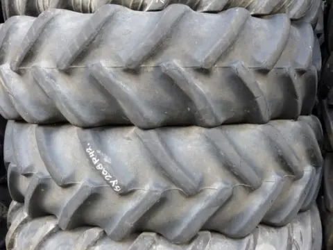 R42 Goodyear 20.8/42