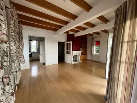 Woning aan de Sluis te Groot-Ammers