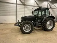 New Holland TM 115 (bj 2001)