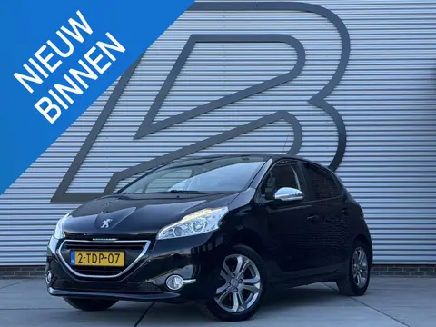 Peugeot 208 1.2 e-VTi Oxygo 2e Eigenaar|Navi|Airco|Cruise|Trekhaak|PDC|D-riem vv in 2022|Goed Onderh