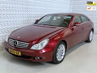Mercedes-Benz CLS-klasse 350 V6 in goede staat + veel opties! (2005)
