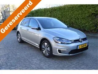 Volkswagen e-Golf E-DITION Warmtepomp / SOH 92% / Addapt. Cruise / Apple,android