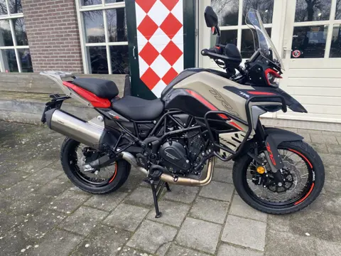 Benelli TRK 702 X ABS E5+ (bj 2026)