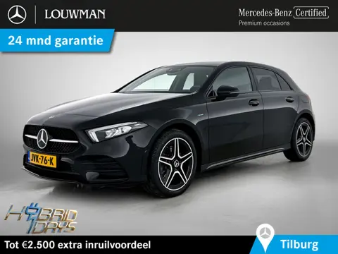 Mercedes-Benz A-Klasse 250 e AMG Plug-In Hybride AMG Line | Night Pakket | Sfeerverlichting |Stoelve