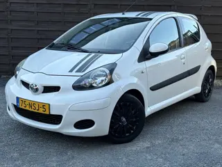 Toyota Aygo 1.0-12V Comfort / Automaat / Airco / NAP