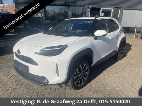 Toyota Yaris Cross 1.5 Hybrid 115 Dynamic | Stuur- & Stoelverwarming | Apple Carplay & AndroidAUTO |