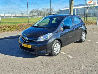 Toyota Yaris 1.0 VVT-i Aspiration Airco