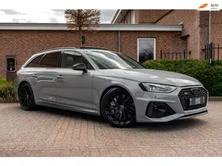 Audi RS4 Avant 2.9 TFSI Quattro | Keramisch | ACC | Carbon | Pano | B&O | 360 Camera | 20''