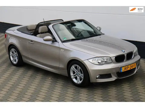 BMW 1-serie Cabrio 128i 6 cilinder 234PK M-pakket Airco !!!