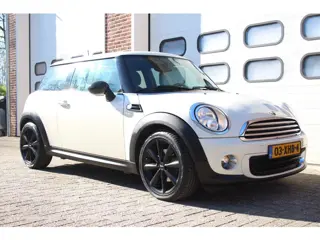 Mini Mini 1.6 One Business Line * Airco / Navi / Bluetooth *
