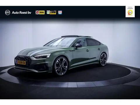 Audi A5 Sportback 40TFSI S Edition DISTRICT GREEN | SCHUIFDAK | MASSAGE | FULL.LED | CAMERA | STOEL.