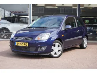 Ford Fiesta 1.4-16V Futura Automaat | 3deurs | Airco | Elek. Pakket | LM velgen | Inruil mogelijk