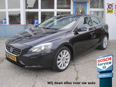 Volvo V40 2.0 T3 Summum - Rijklaarprijs, climat, trekhaak
