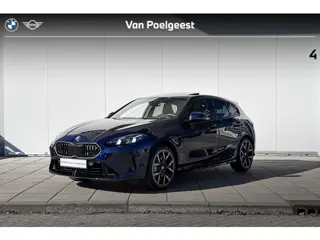 BMW 1 Serie 123 xDrive M-Sport Pro / elektrisch glazen panorama-dak / trekhaak met afneembare kogel 