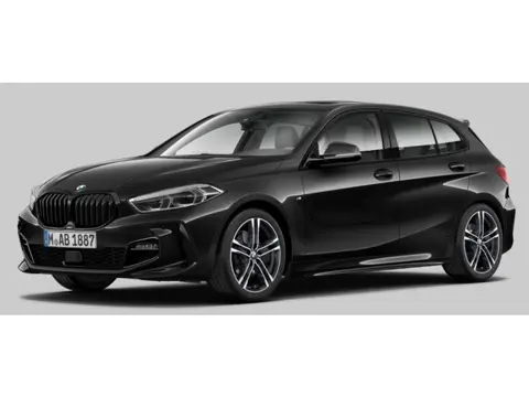 BMW 1-serie 118i | M-Sport | Panorama | Camera | Leder | HiFi | Trekhaak