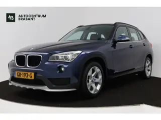 BMW X1 SDrive20i Executive (TREKHAAK, PARKEERSENSOREN, NAVIGATIE)
