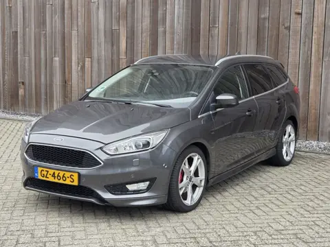 Ford Focus Wagon 1.0 ST-Line