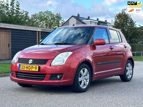 Suzuki Swift 1.3 Bandit 5DR*Clima*07-11-2026 APK*NAP*LM velgen*Elektrische ramen*