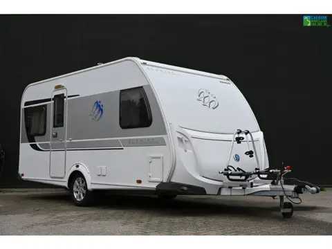 Knaus Südwind Silver Selection 450 FU Mover Voortent etc.