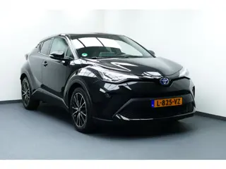 Toyota C-HR 2.0 Hybrid Executive. Carplay/Android Navi, Camera, Stoel&StuurVerw, 18"LMV