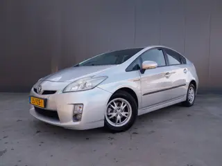 Toyota Prius 1.8 Comfort HUD NAVI CRUISE ECC (bj 2011)