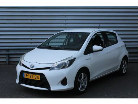 Toyota Yaris 1.5 Full Hybrid Aspiration AUTOMAAT NL-Auto NAP