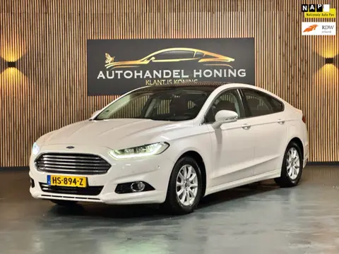 Ford Mondeo 1.5 TDCi Titanium|PANO|STUURVERW|LEDER|XENON|LED|NAVI