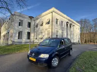 Volkswagen Touran 1.6-16V FSI 7 PERSOONS ( 2X !) (bj 2005)
