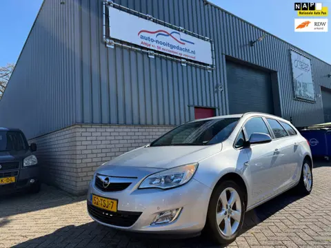 Opel Astra Sports Tourer 1.4 Turbo Edition