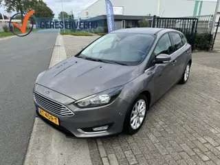 Ford Focus 1.0 First Edition*DEALERONDERHOUDEN* (bj 2015)