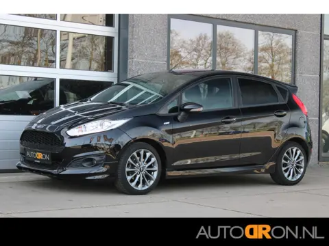 Ford Fiesta 1.0 EcoBoost 101 Pk 5 Deurs ST Line Cruise Control Navigatie