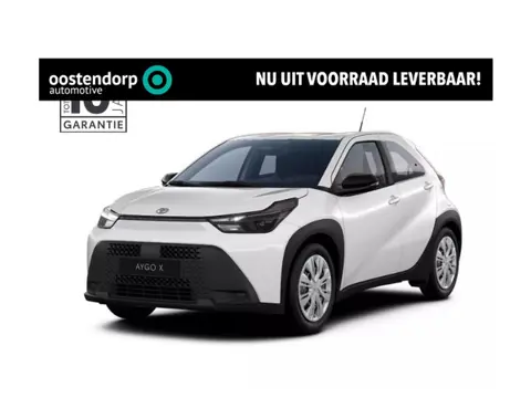 Toyota Aygo X Hybrid 115 play | Nieuwe auto | Direct uit voorraad leverbaar |