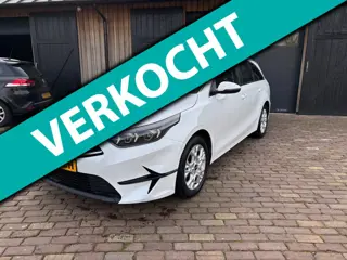 Kia Ceed Sportswagon 1.0 T-GDi DynamicLine,CAMERA , NAVIGATIE , CRUISE.