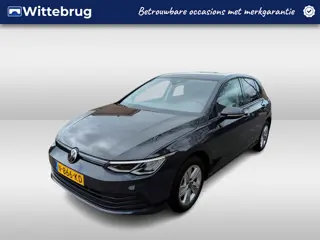 Volkswagen Golf 1.0 TSI Life Multimedia Trekhaak / Digital cockpit / PDC / App-connect / Apple carpl